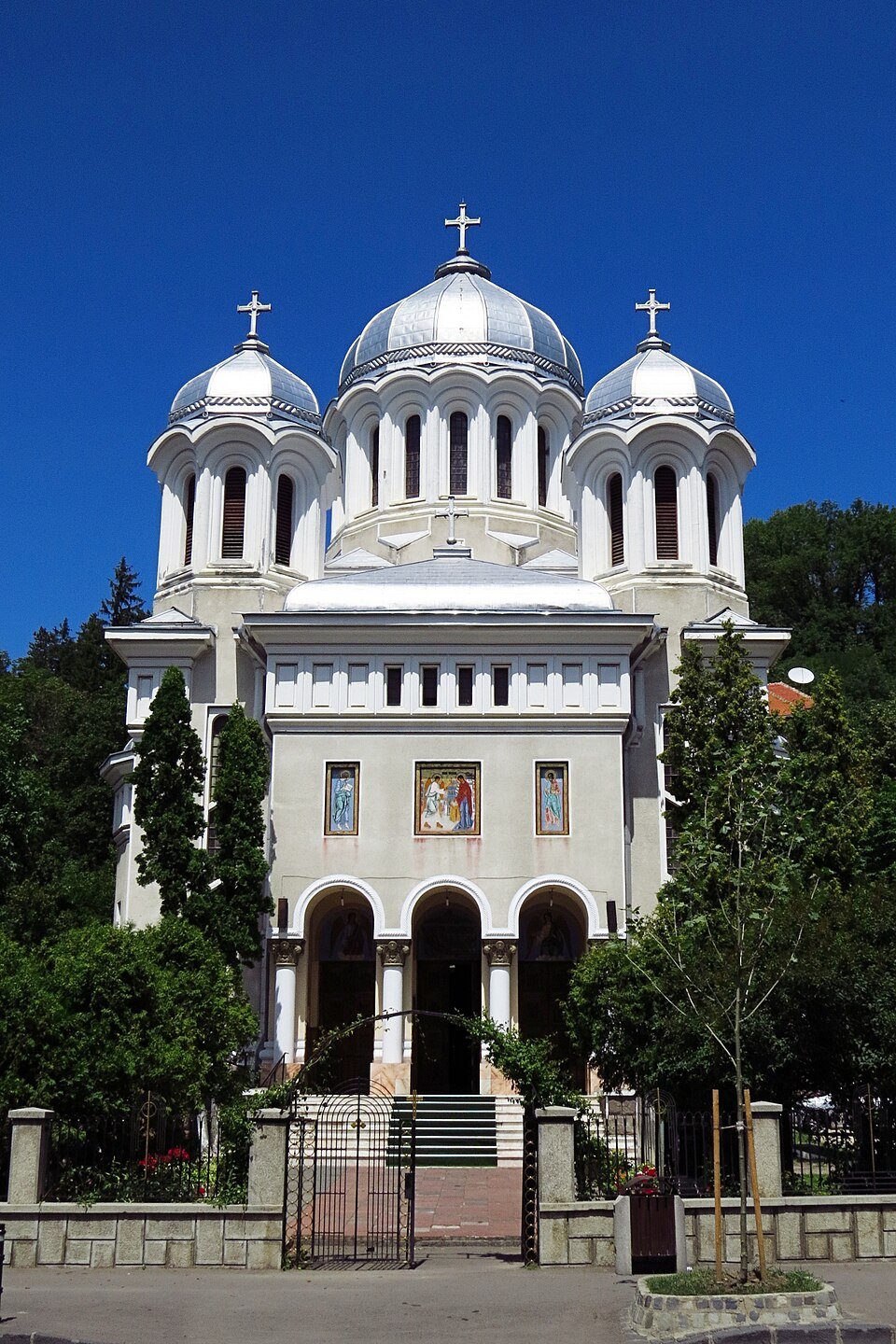 Biserica Buna Vestire