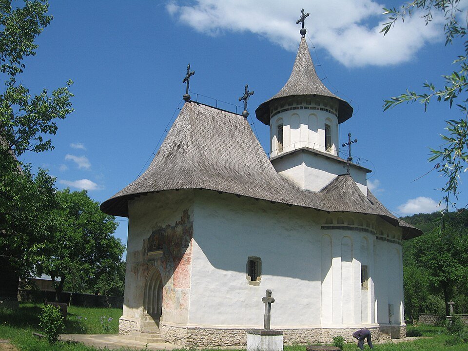 Biserica Pătrăuți