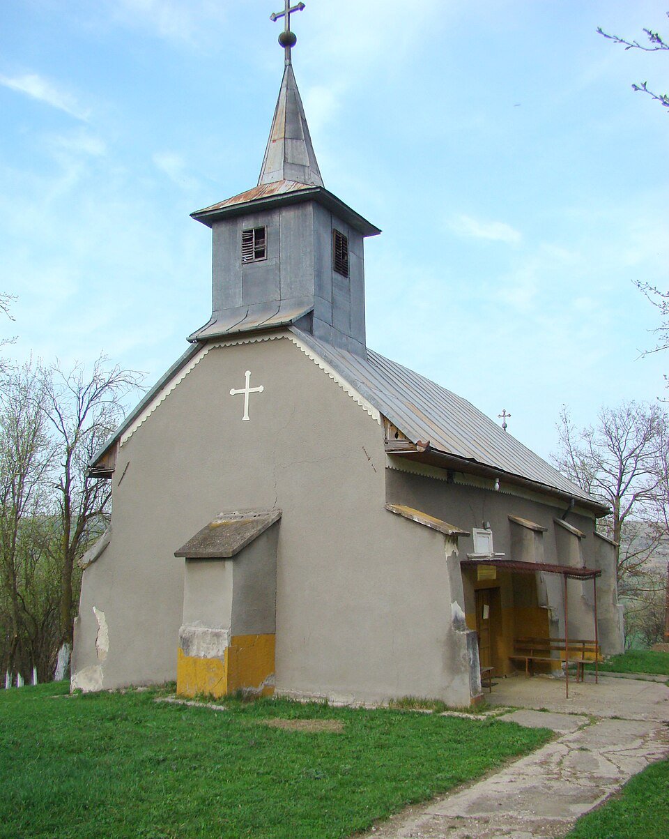 Biserica Sfinții Arhangheli din Lujerdiu