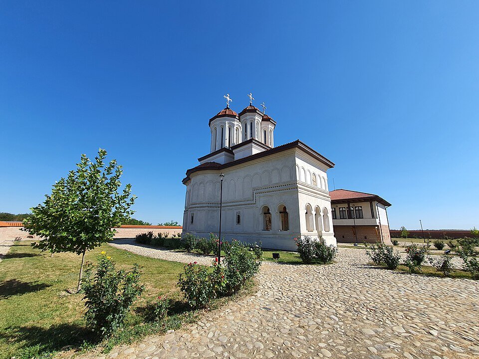 Mănăstirea Măxineni